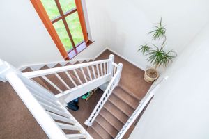 Split stairs/landing- click for photo gallery